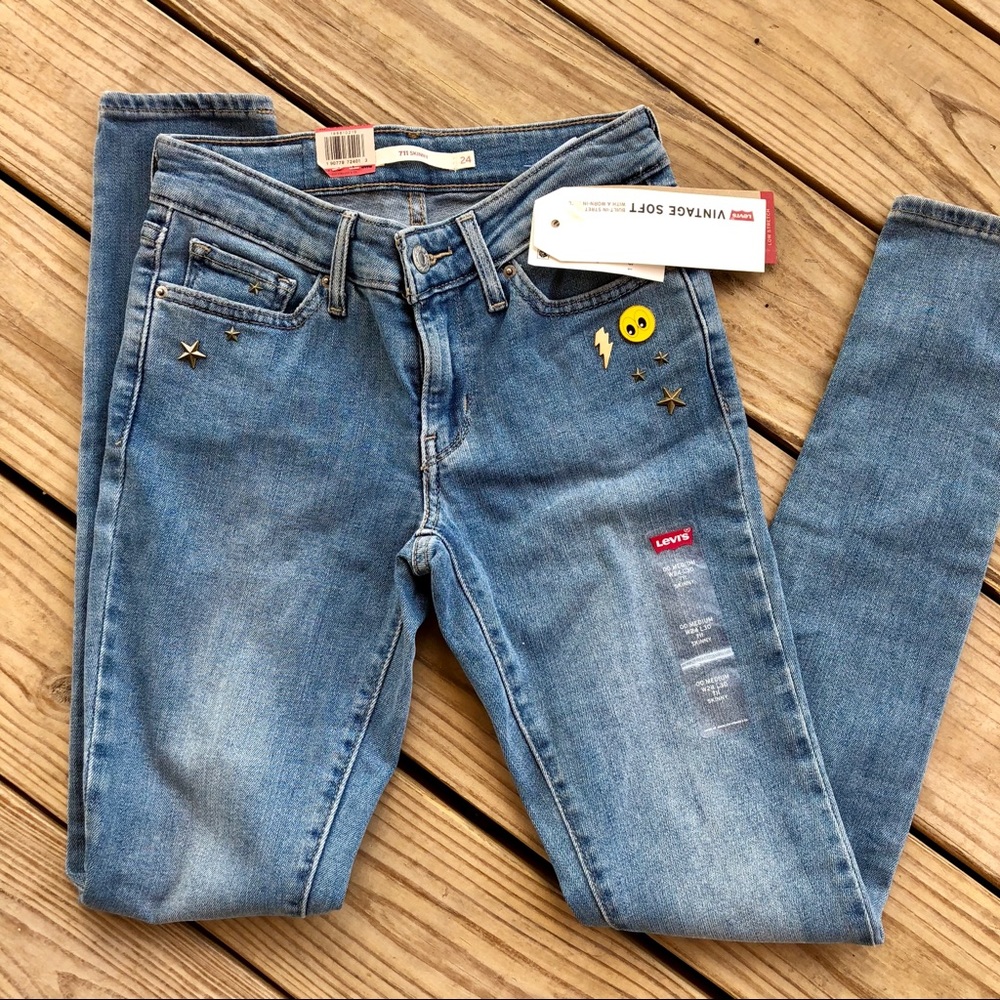 Levis vintage soft denim 711 skinny